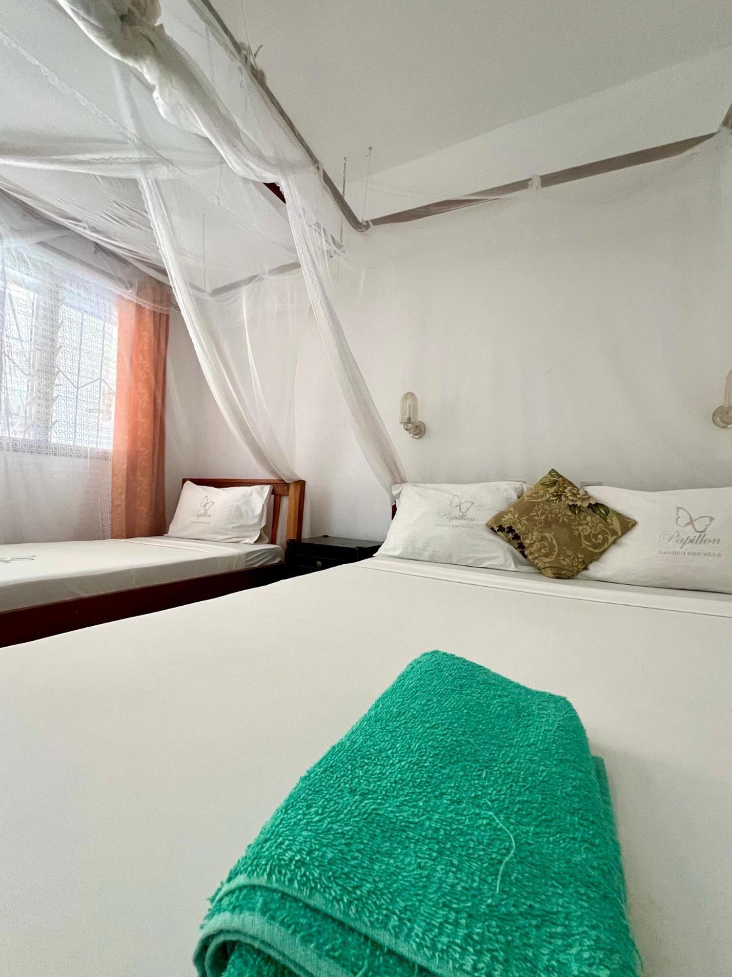 Papillon Garden Bar Villas Bamburi Exterior photo